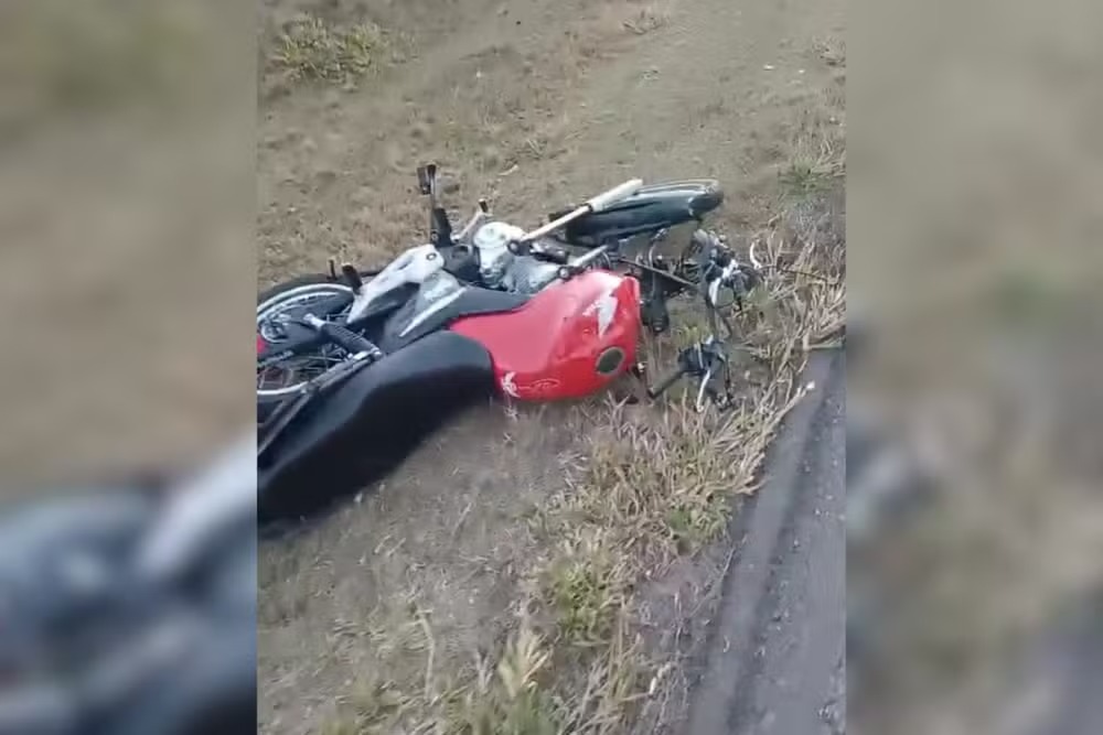  Acidente com motocicleta na Dom Gabriel deixa uma pessoa em estado grave